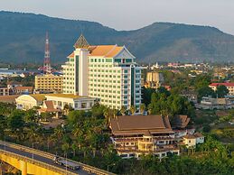 Champasak Grand Hotel