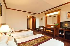 Champasak Grand Hotel