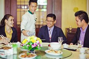 Champasak Grand Hotel