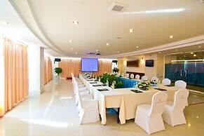 Champasak Grand Hotel