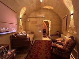 Avanos Suites
