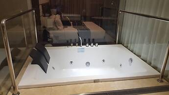 Prime Asia Hotel
