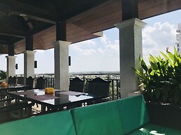 Prime Asia Hotel
