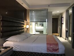 Prime Asia Hotel