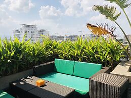 Prime Asia Hotel