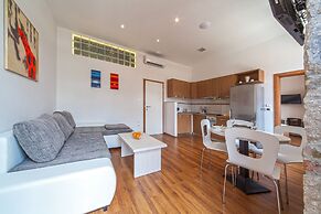 Marmontova Luxury Rooms