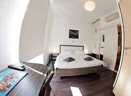 Marmontova Luxury Rooms