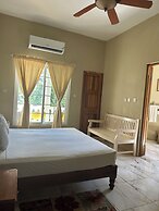 Waters Edge Guest House