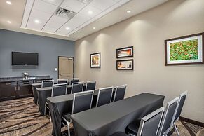 Best Western Plus Lake Jackson Inn & Suites