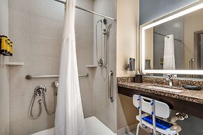 Best Western Plus Lake Jackson Inn & Suites