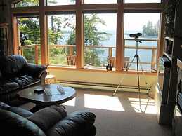 Reef Point Oceanfront B & B