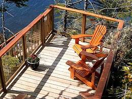 Reef Point Oceanfront B & B