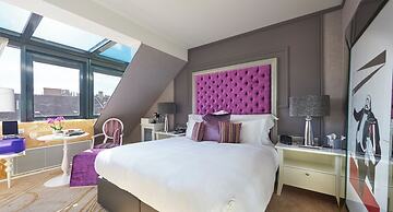 Aria Hotel Budapest by Library Hotel Collection