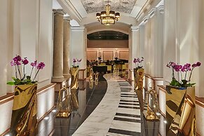 Aria Hotel Budapest by Library Hotel Collection