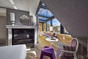 Aria Hotel Budapest by Library Hotel Collection