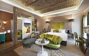 Aria Hotel Budapest by Library Hotel Collection