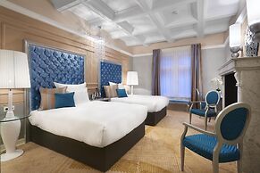 Aria Hotel Budapest by Library Hotel Collection