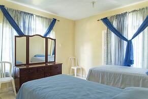 Hatfield South Villa