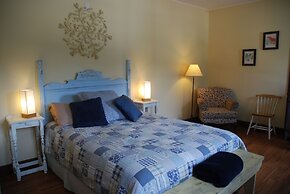 Victoria Falls House Inn