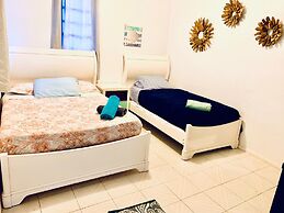 Coastal Express Inn & Suites #1 at 681 Ocean Drive