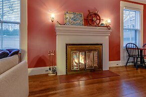 Captain Lawrence Inn