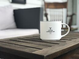 Captain Lawrence Inn