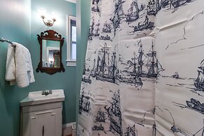 Captain Lawrence Inn