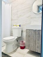 Miramar Village Lodge