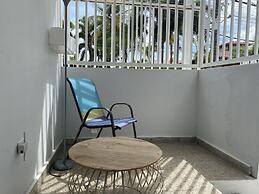 Miramar Village Lodge