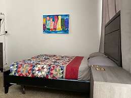 Miramar Village Lodge