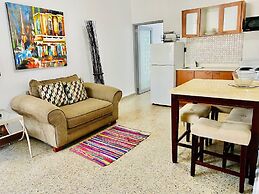 Miramar Village Lodge