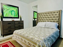 Miramar Village Lodge