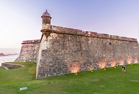 Miramar Village Lodge