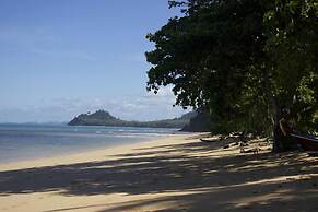 Libong Relax Beach Resort