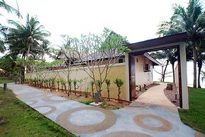 Bansaithong Beach Resort