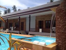 Khum Laanta Resort