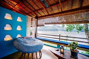 Ock Pop Tok Mekong Villa