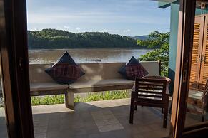 Ock Pop Tok Mekong Villa