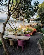 Ock Pop Tok Mekong Villa