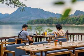 Ock Pop Tok Mekong Villa