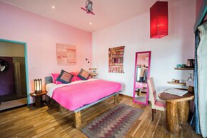 Ock Pop Tok Mekong Villa