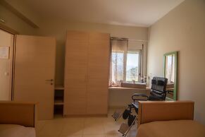 Aksos suites Accessible Accommodation