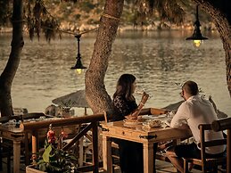 Nobelos Seaside Lodge