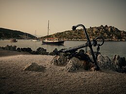 Nobelos Seaside Lodge