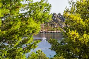 Nobelos Seaside Lodge