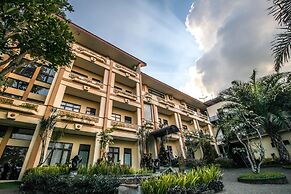 Zamzam Hotel and Convention