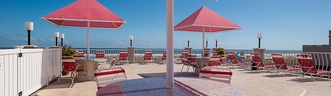 Matador Oceanfront Resort