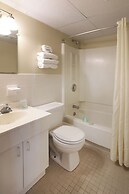 Matador Oceanfront Resort