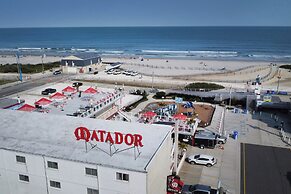 Matador Oceanfront Resort