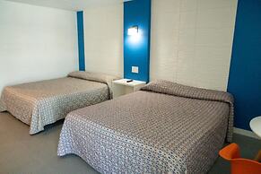 Jolly Roger Motel